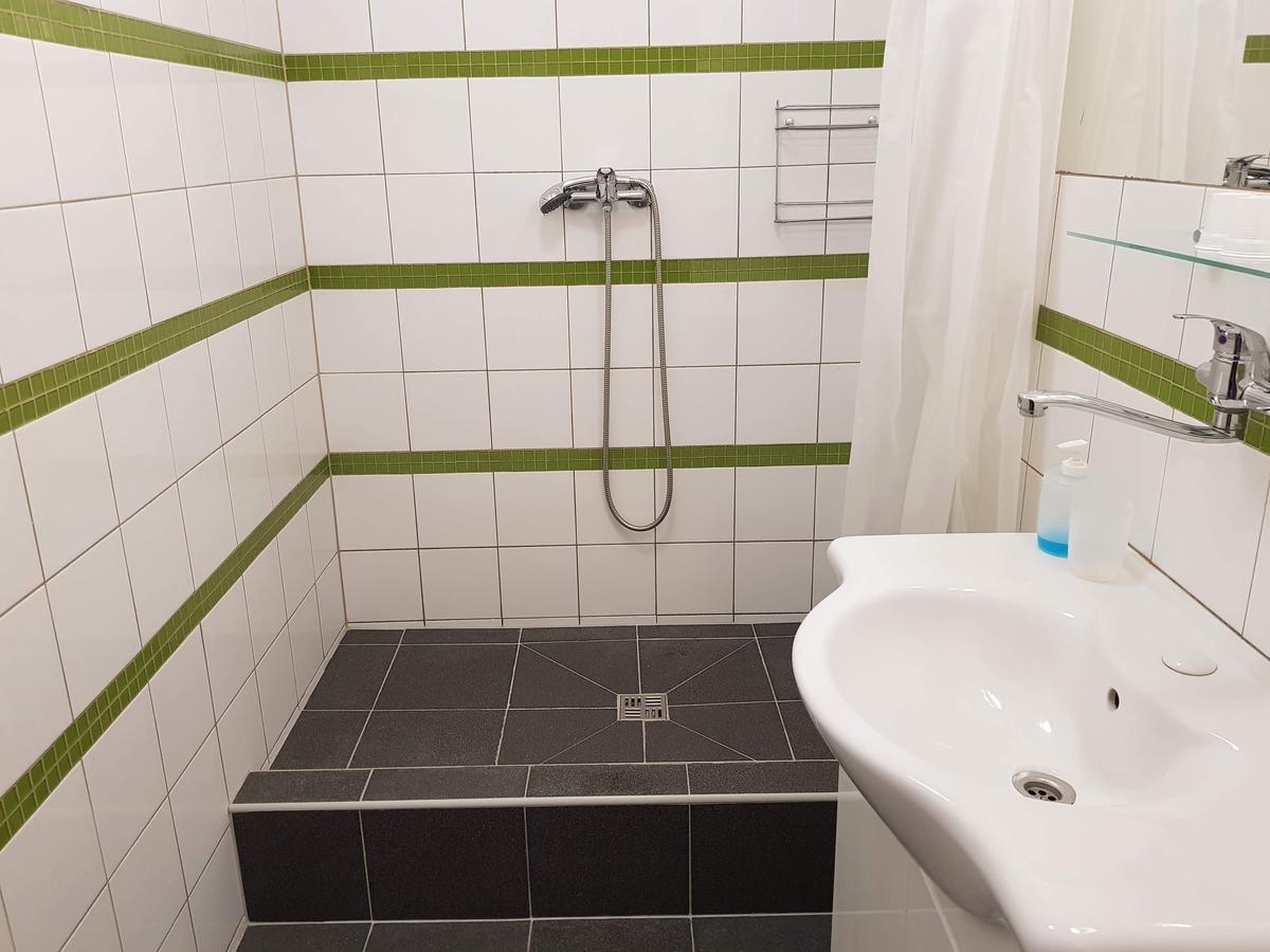 Penzion Mar Hradec Kralove Luaran gambar