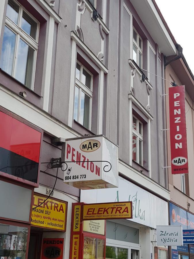 Penzion Mar Hradec Kralove Luaran gambar